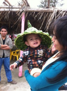 Eleazar bought this hat made of palm leaves on the beach in Tecolutla.  This is Blanca's little guy, Daniel.